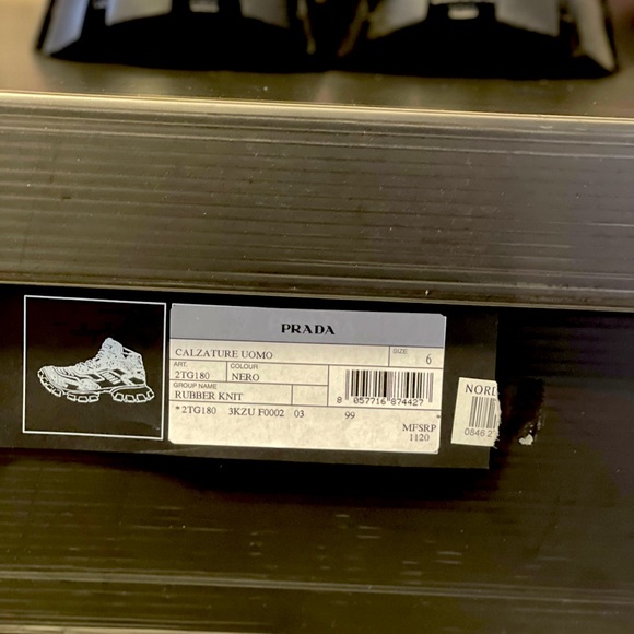 I wear a 7 1/2 but I bought a size 6 cause Prada are cut big - Picture 5 of 5